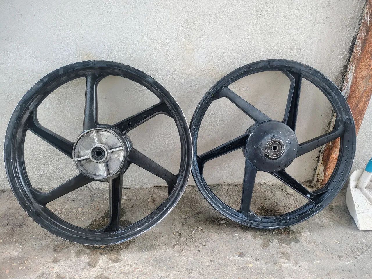 ARO DE MOTO TAMANHO 18 - Foto 3