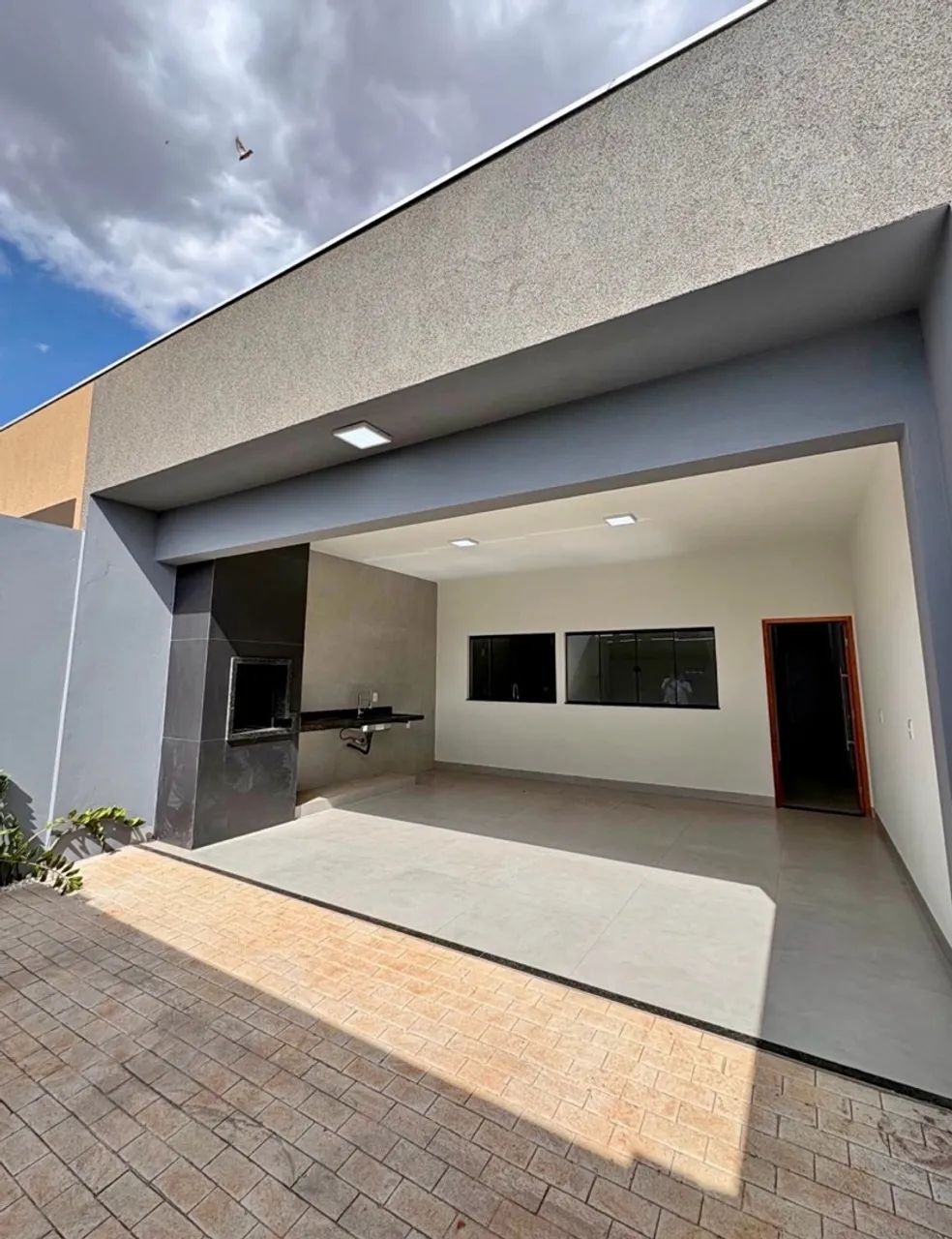CASA NO RECANTO DAS EMAS - Disponível Para Parcelar 
