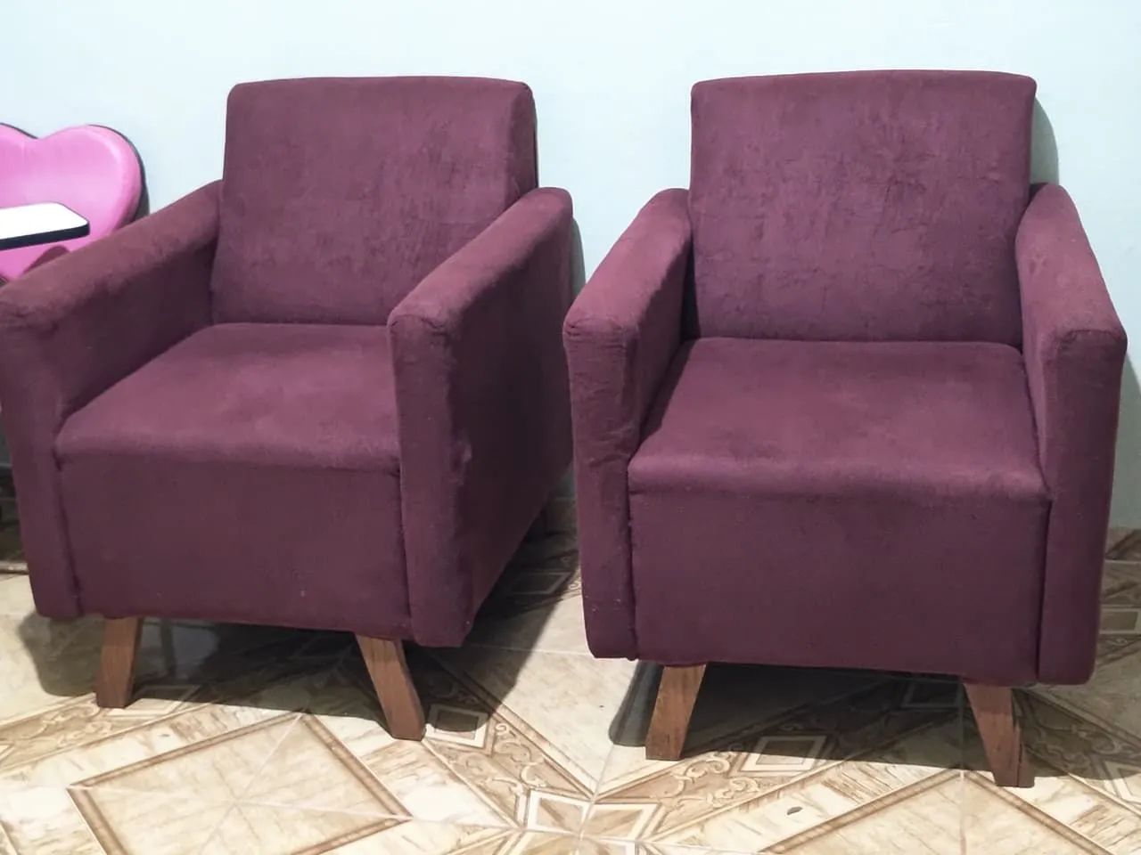 Vendo duas poltronas 432959167619420160