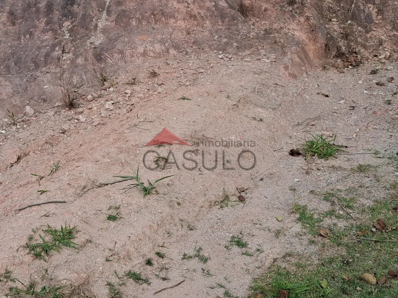 Terreno à venda no bairro Bella Vittà com dormtórios/quartos e área construída. - Foto 3