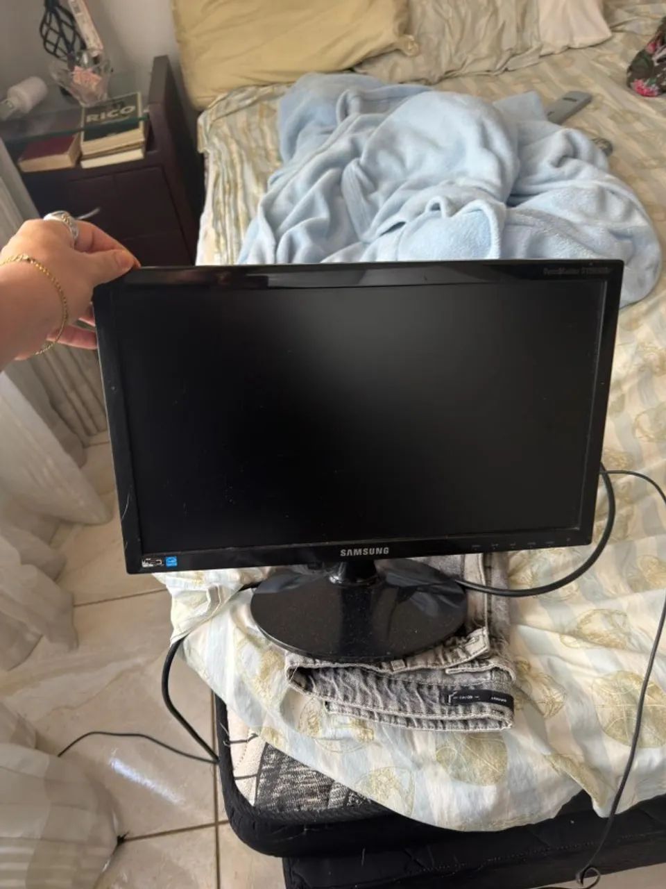 Monitor Samsung Led Ls19b300 18,5' - Foto 2
