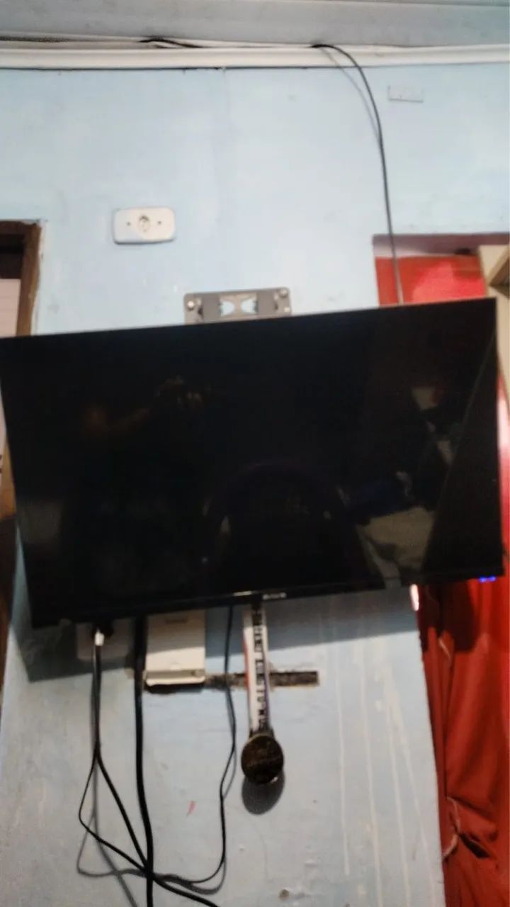 Tv 32 Polegadas Smart Tv, aiwa semi-nova