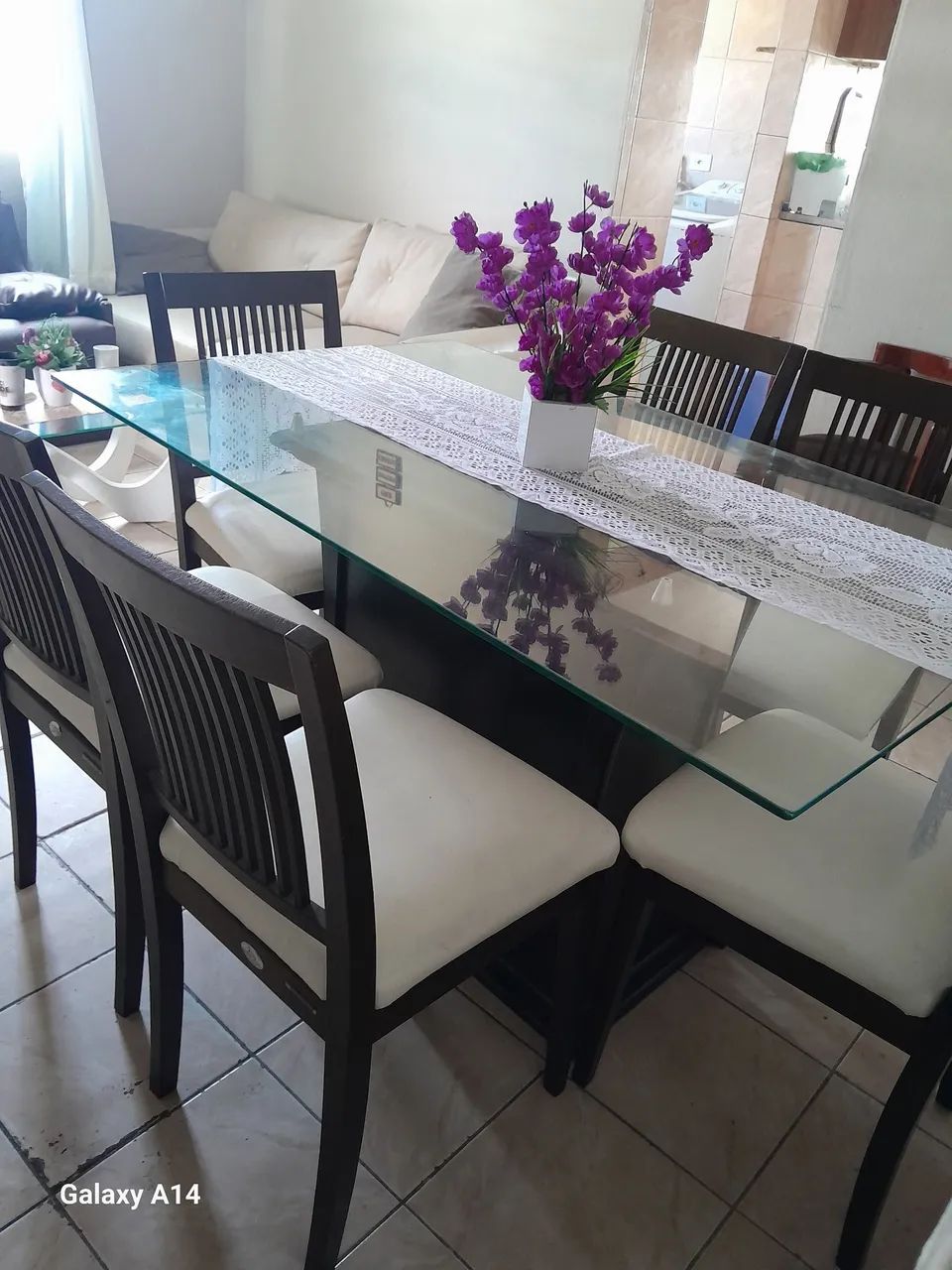Mesa de vidro + 6 cadeiras