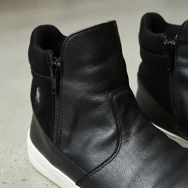 bota cano curto em couro sidewalk original - Foto 2