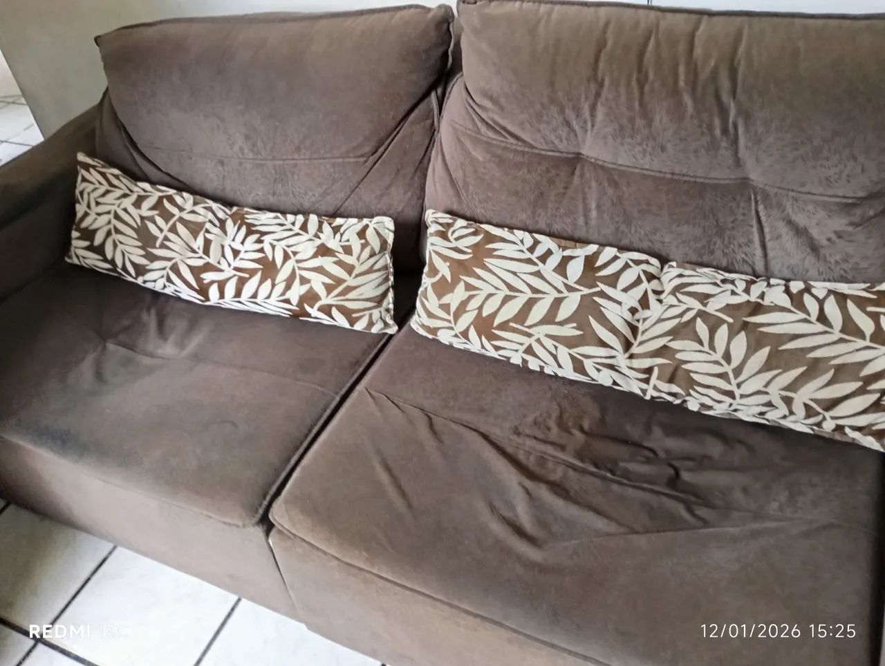 Sofá 4 lugares - Foto 4