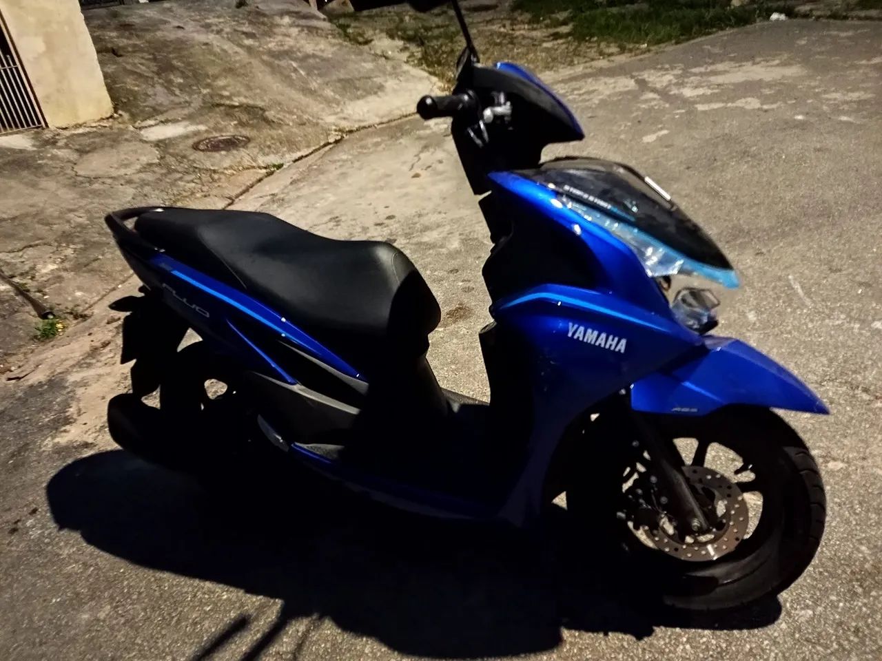 Yamaha Fluo 2026 - Foto 2