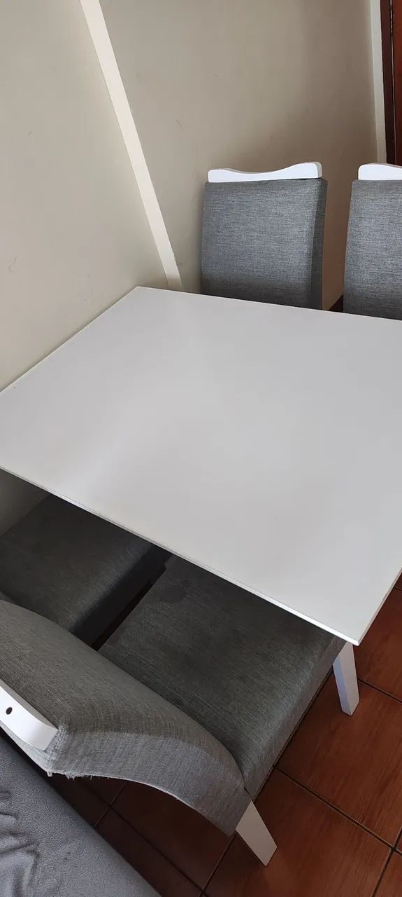 Mesa de jantar + 4 cadeiras - Foto 3