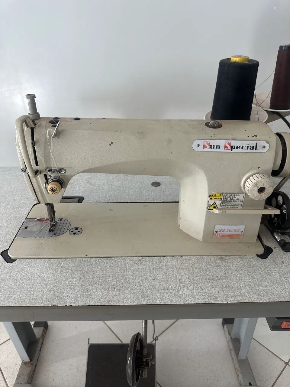 Vendo máquina de costura Sun Special  - Foto 2