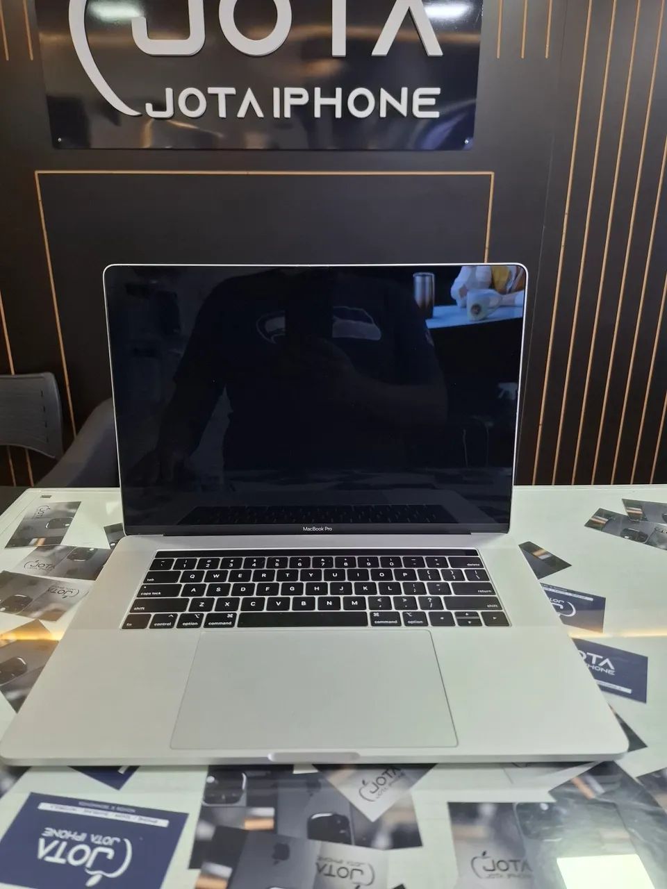 MAC PRO 2018 TELA DE 15 - Foto 5