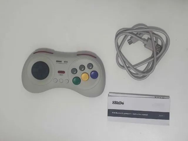 Controle 8Bitdo M30