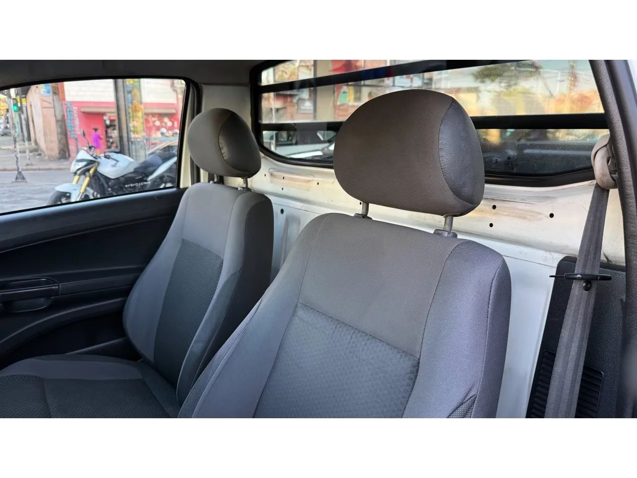 Volkswagen Saveiro 2020 - Foto 5