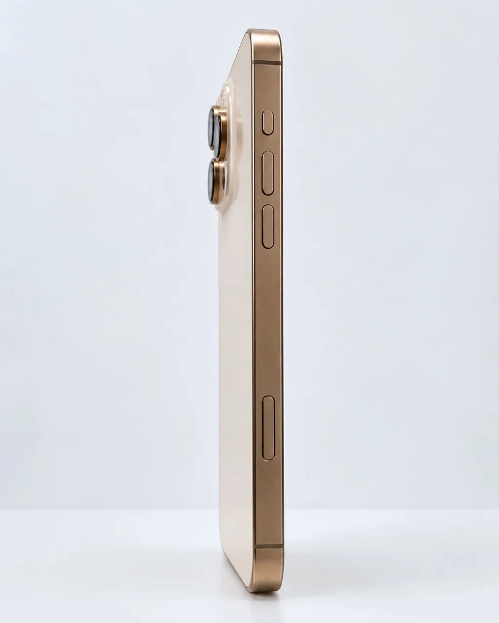 iPhone Pro Dourado | Com Caixa, Cabo e Nota Fiscal | Muito Bem Conservado - Foto 2