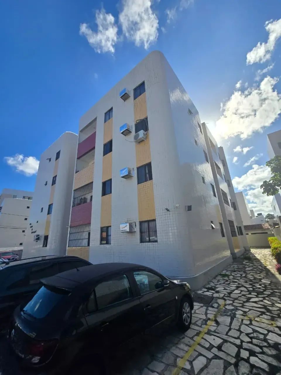 Apartamento com 3 quartos próximo. a principal do Bancários! - Foto 2