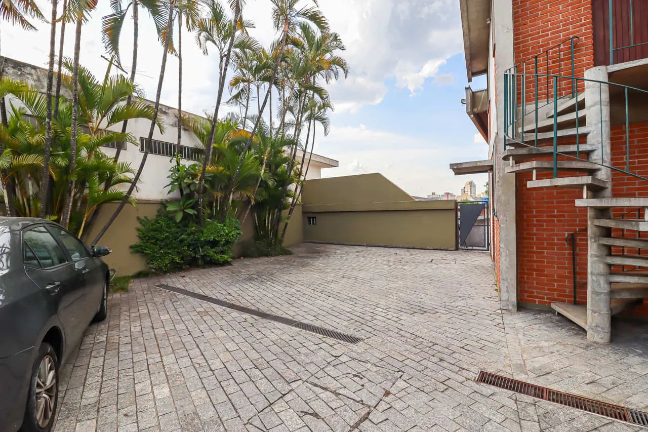 Casa comercial na Rua Aurélia, 1460  314 m² - Foto 2