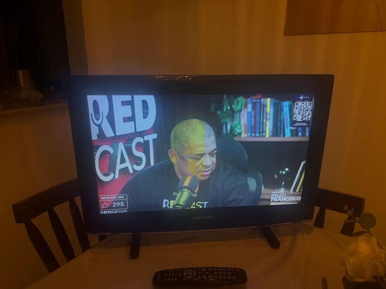 Esta TV tem 26 polegadas Samsung