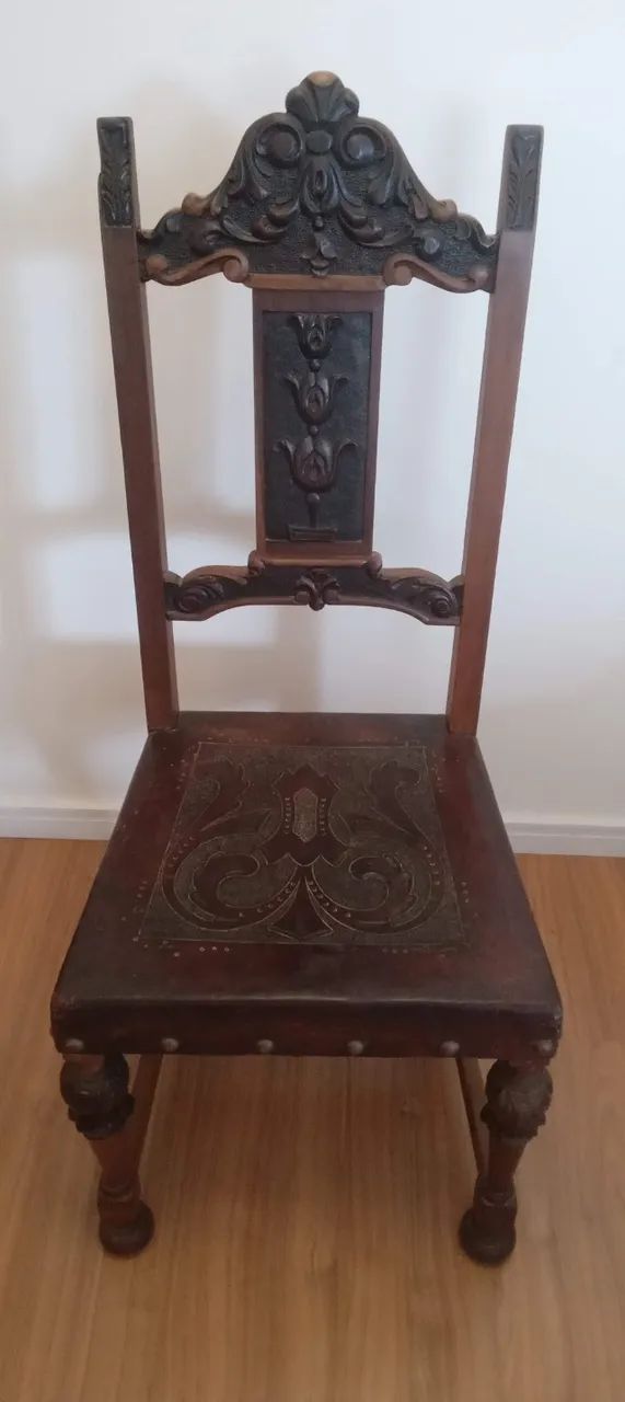 Cadeira maciça com couro, antiquidade - Foto 2