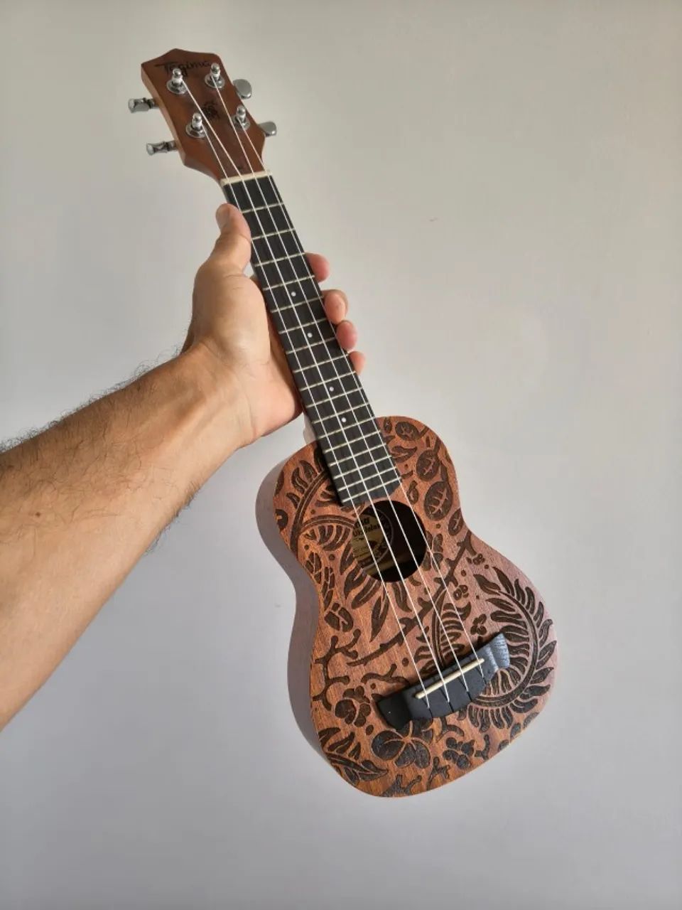Ukulele Tagima excelente estado de conservação  - Foto 2