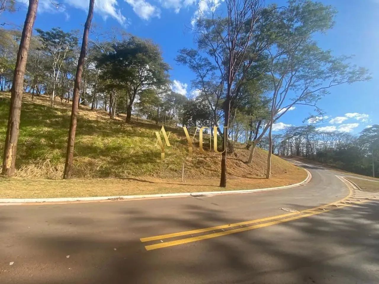 Lote de esquina,com a melhor posição solar do condomínio Aldeia do Vale. - Foto 10