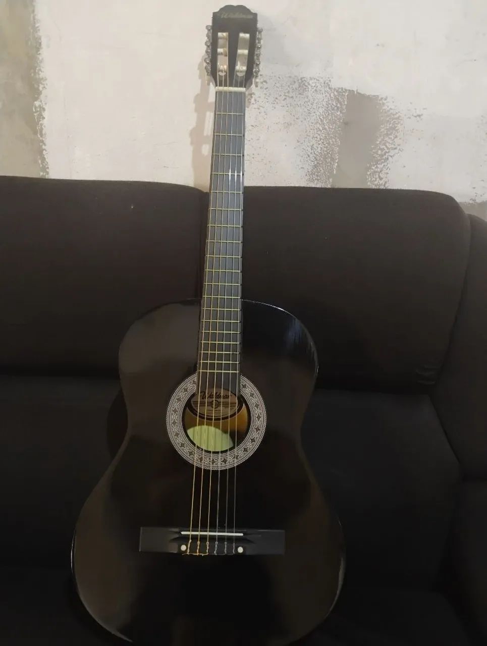  Violão semi novo com capa  para iniciante, 280,00 - Foto 2