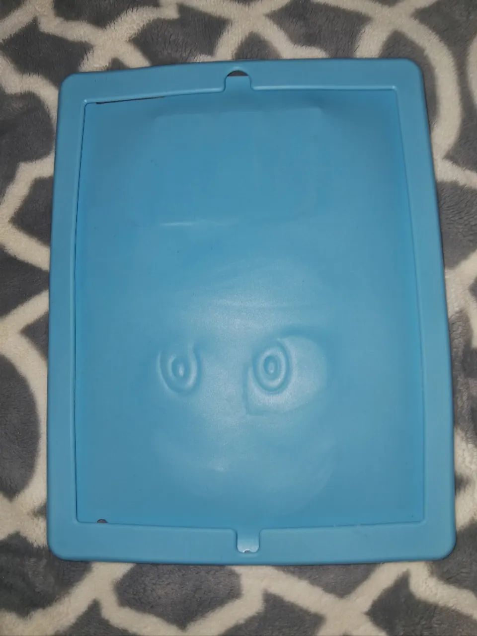 Capa Ipad Apple _ Capa personalizada com design do personagem M&M's, _____________________ - Foto 2