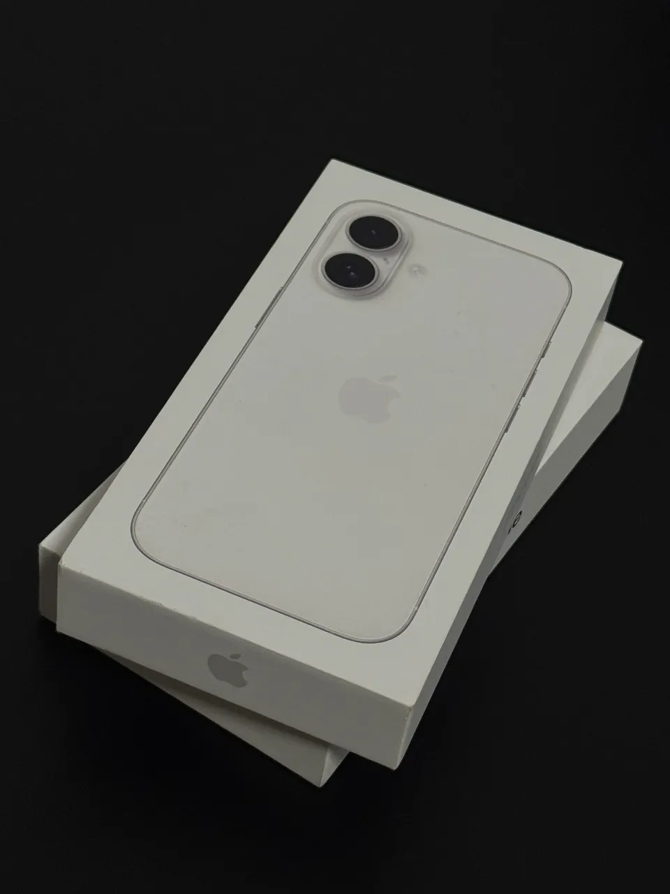 Vendo IPHONE 16 - Garantia até novembro de 2026 - Celulares e