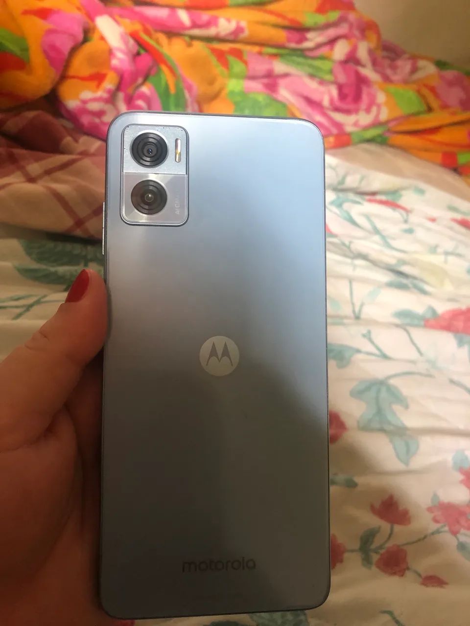 Celular motorola E22