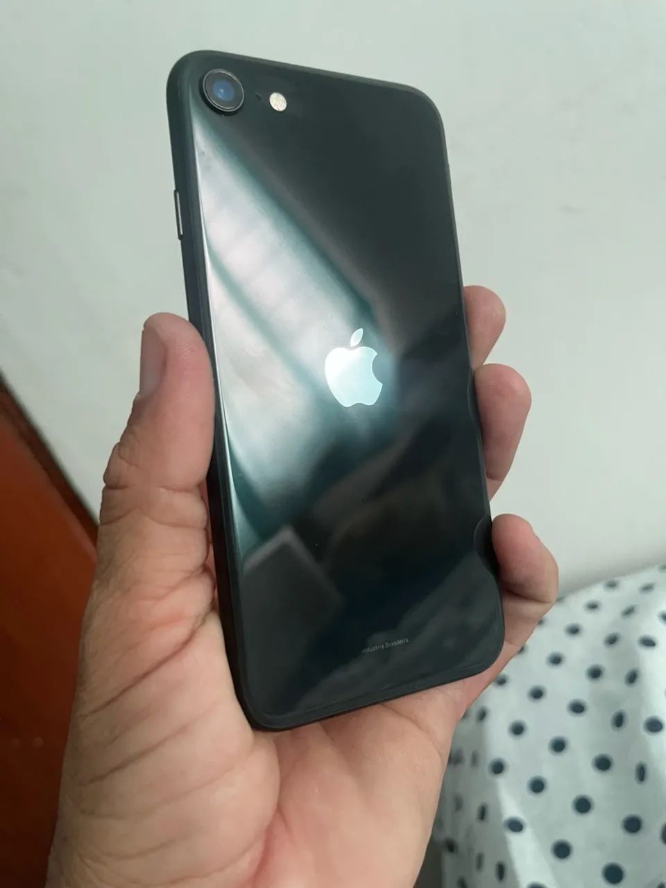iPhone SE 64 saúde bateria 96% - Foto 3