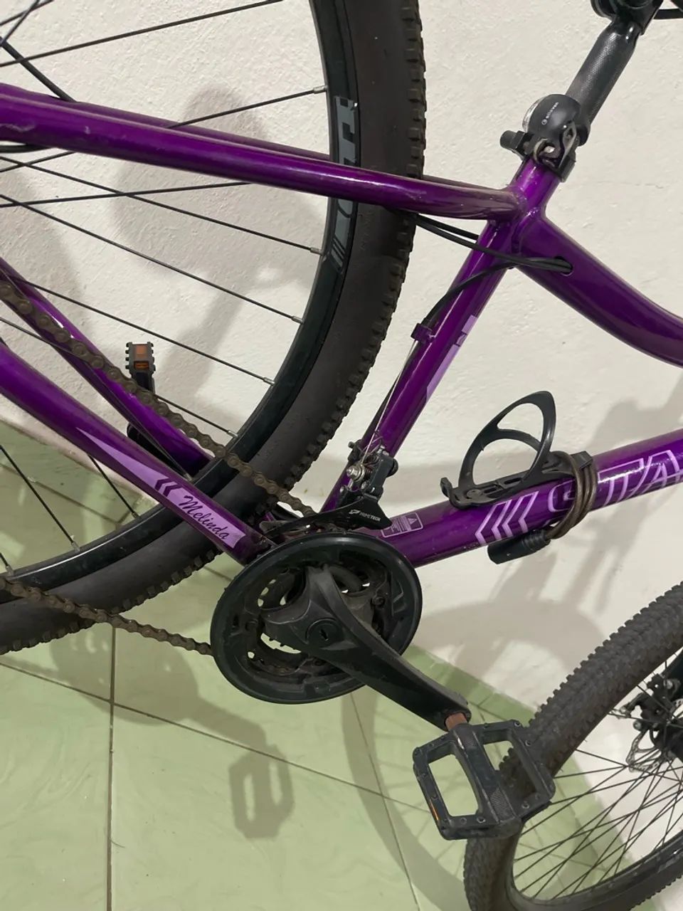 Bicicleta aro 29 com marcha - Foto 4