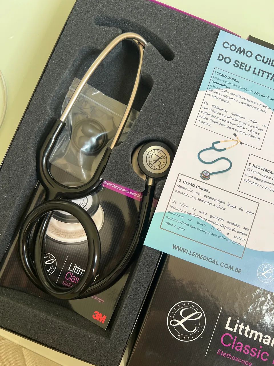 Estetoscópio Littmann Classic III Preto 5620 - Foto 4