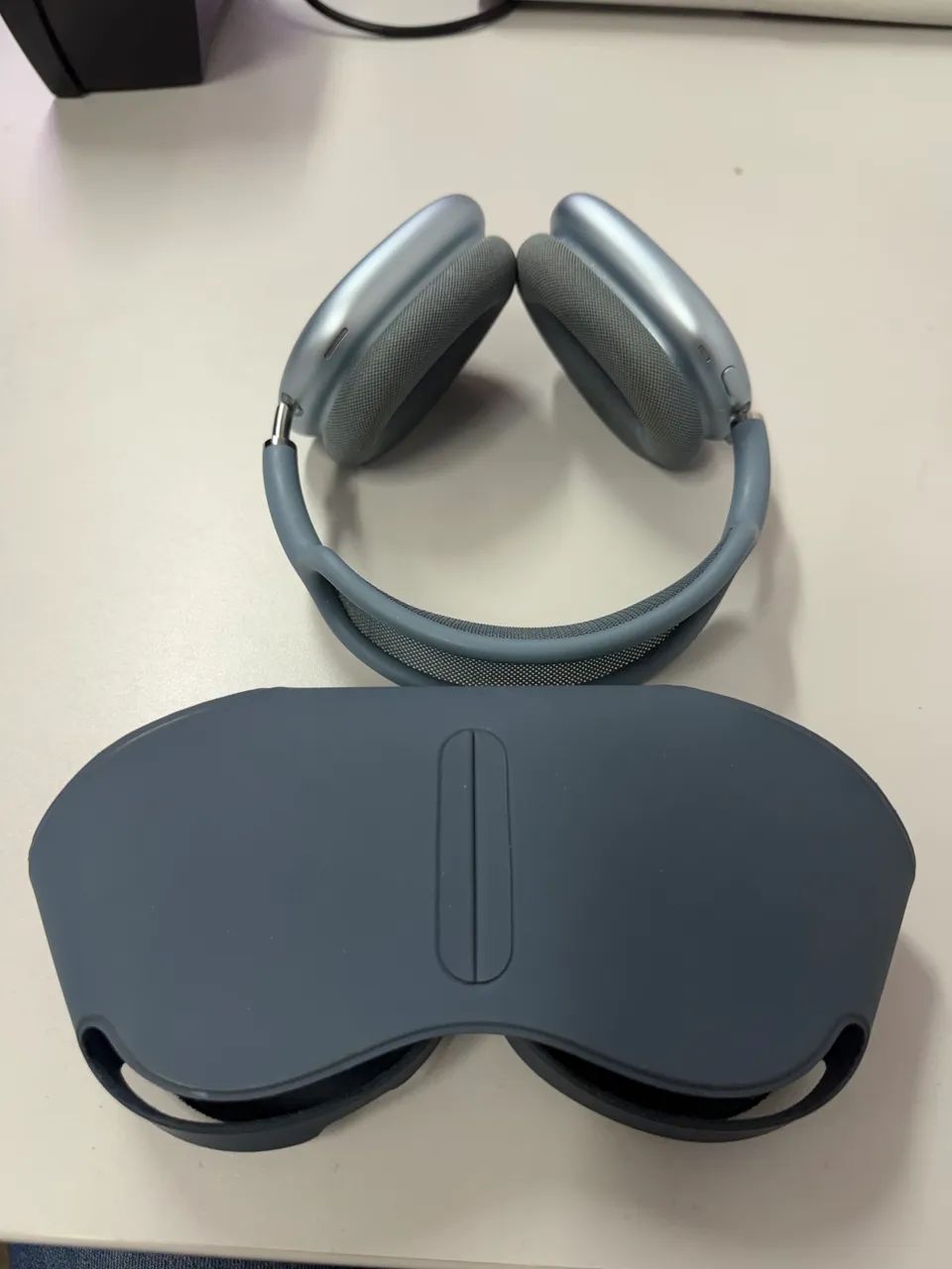 Aplle AirPods Max 2 
