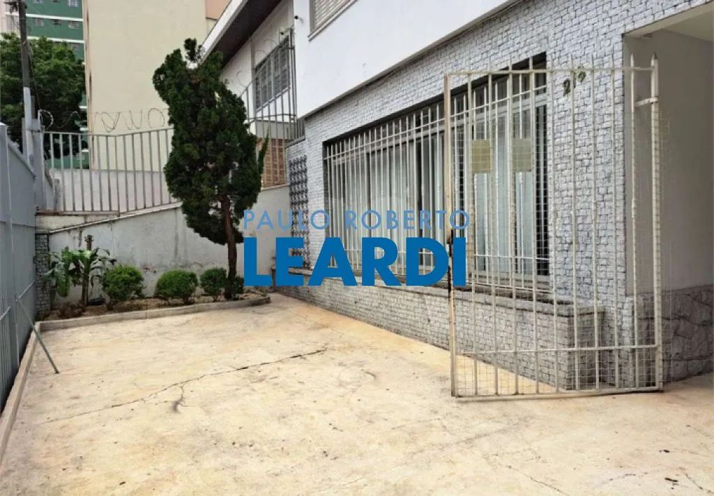 CASA ASSOBRADADA - PERDIZES - SP