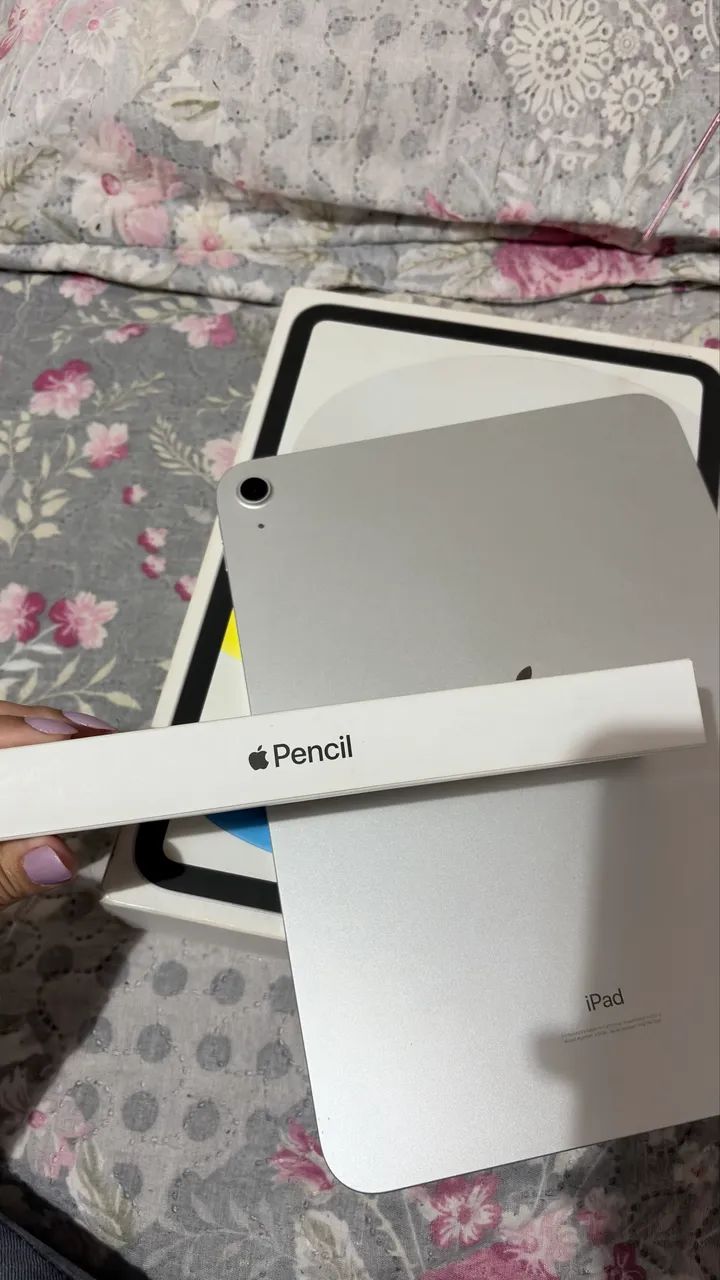 Vendo iPad 10 geração 64GB + Caneta Pencil 