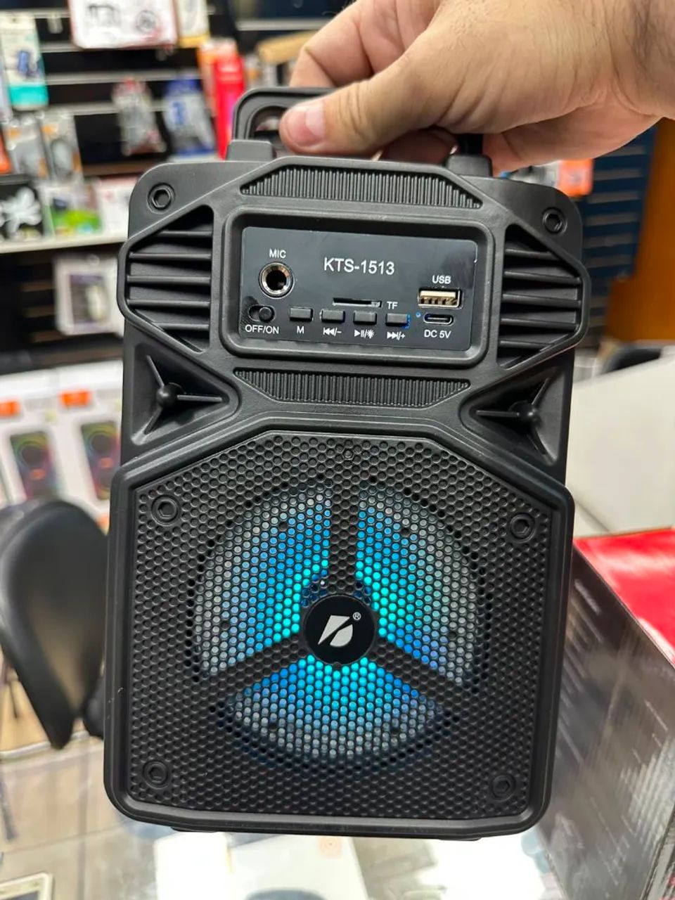 Caixa de som 100w amplificada com microfone Bluetooth Rádio Pendrive recarregável  - Foto 3