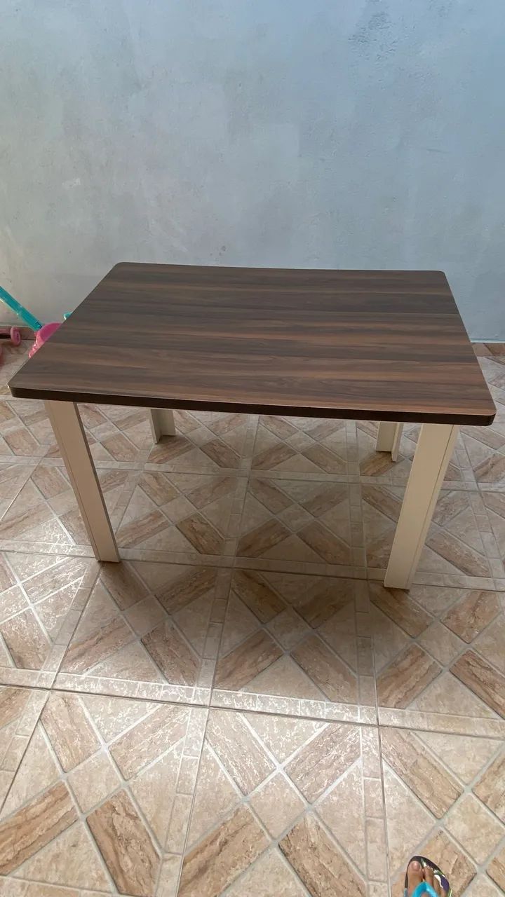 Vendo mesa em MDF - linda!  - Foto 4