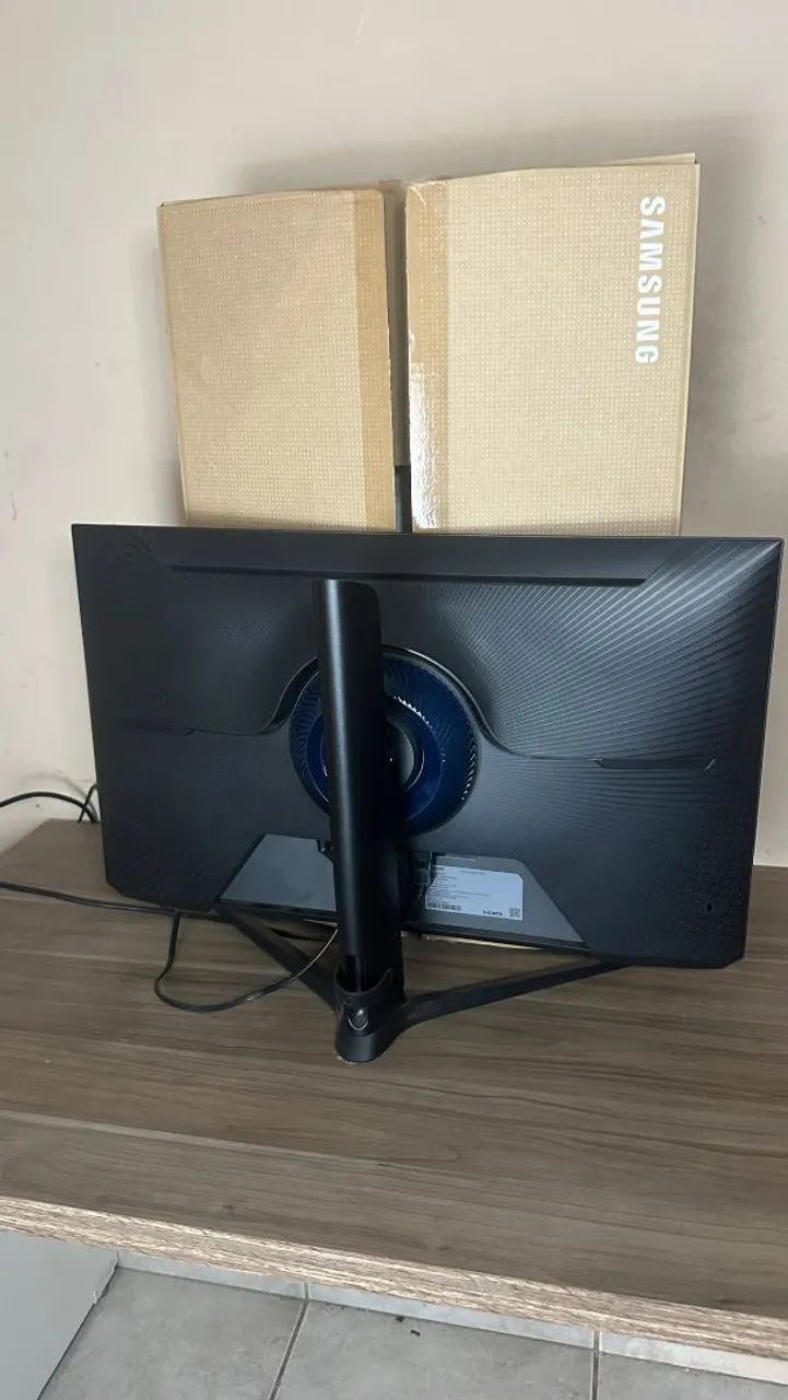 Monitor Samsung 180hz G3 27Polegadas - Foto 4