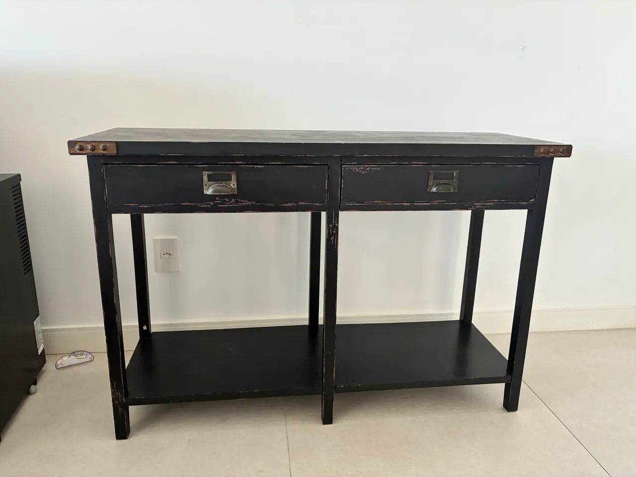 APARADOR EM MADEIRA DE LEI - Foto 2