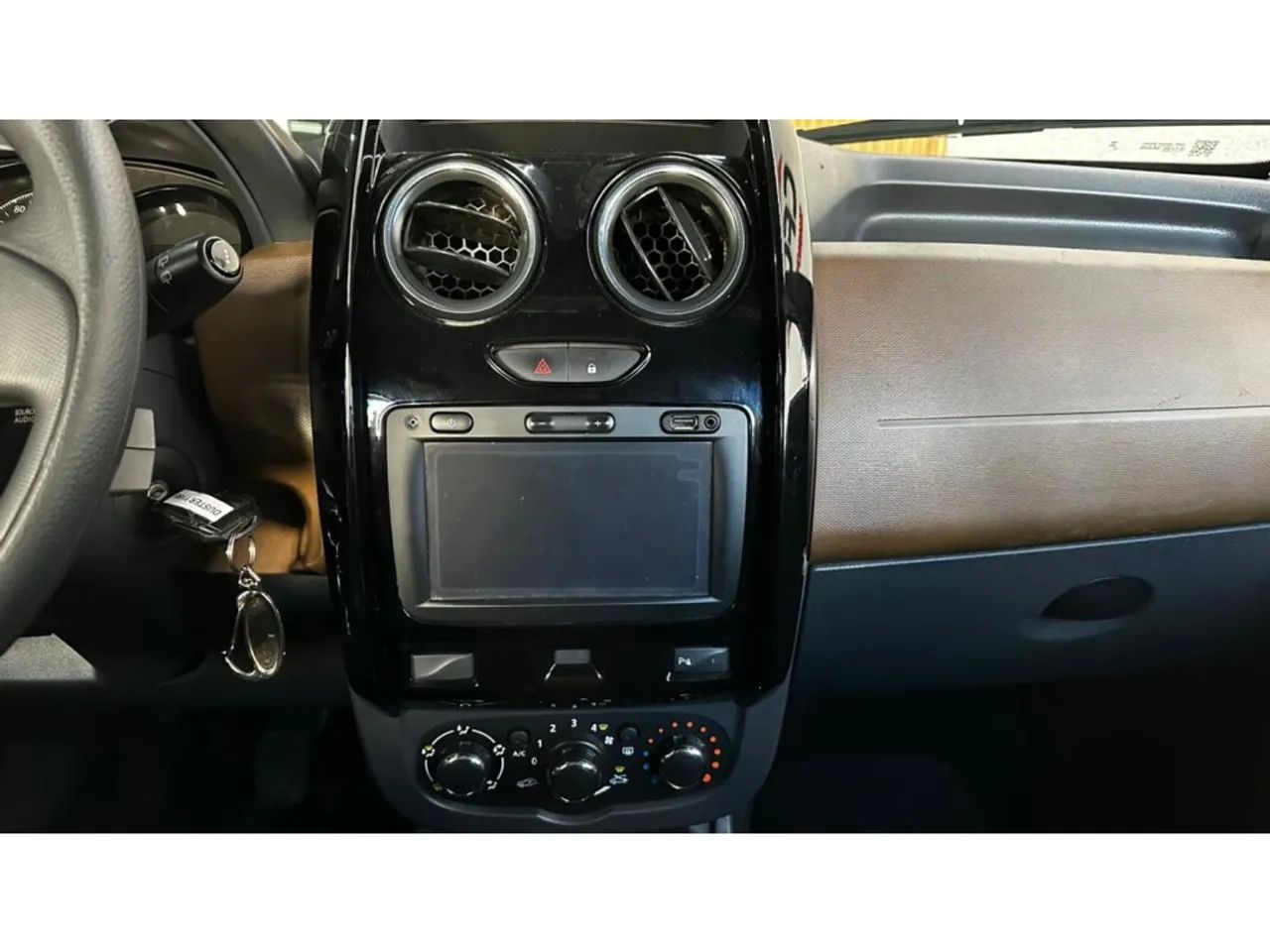 Renault Duster Dynamique 2.0 Hi-flex 16V Mec. 2020 - Foto 2