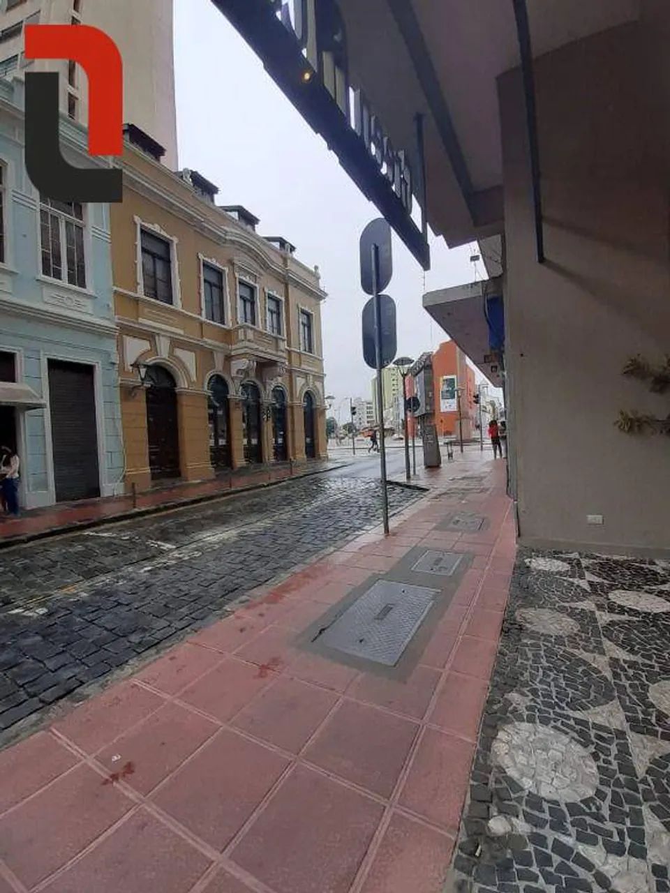 Sala comercial para venda por R$ 170.000 ou aluguel por R$ 600,00/mês - Centro - Curitiba/ - Foto 9