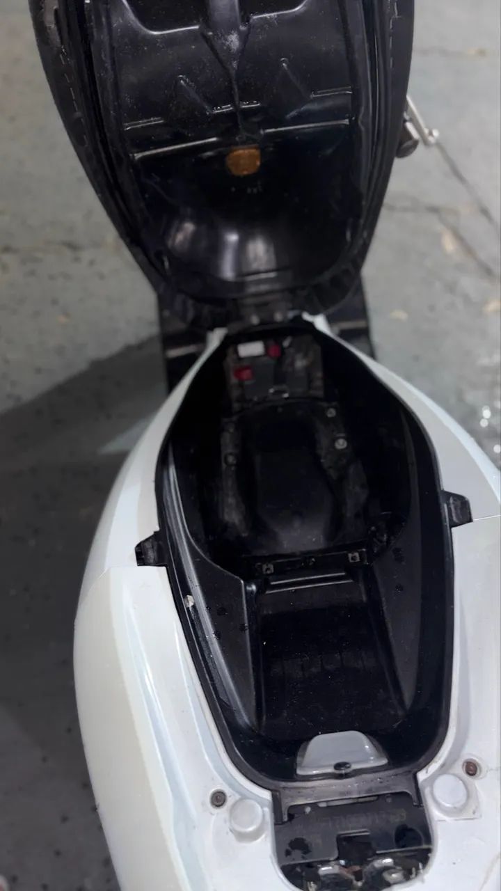Pcx 2015 com mais de 15000 mil de multa e doc - Foto 4