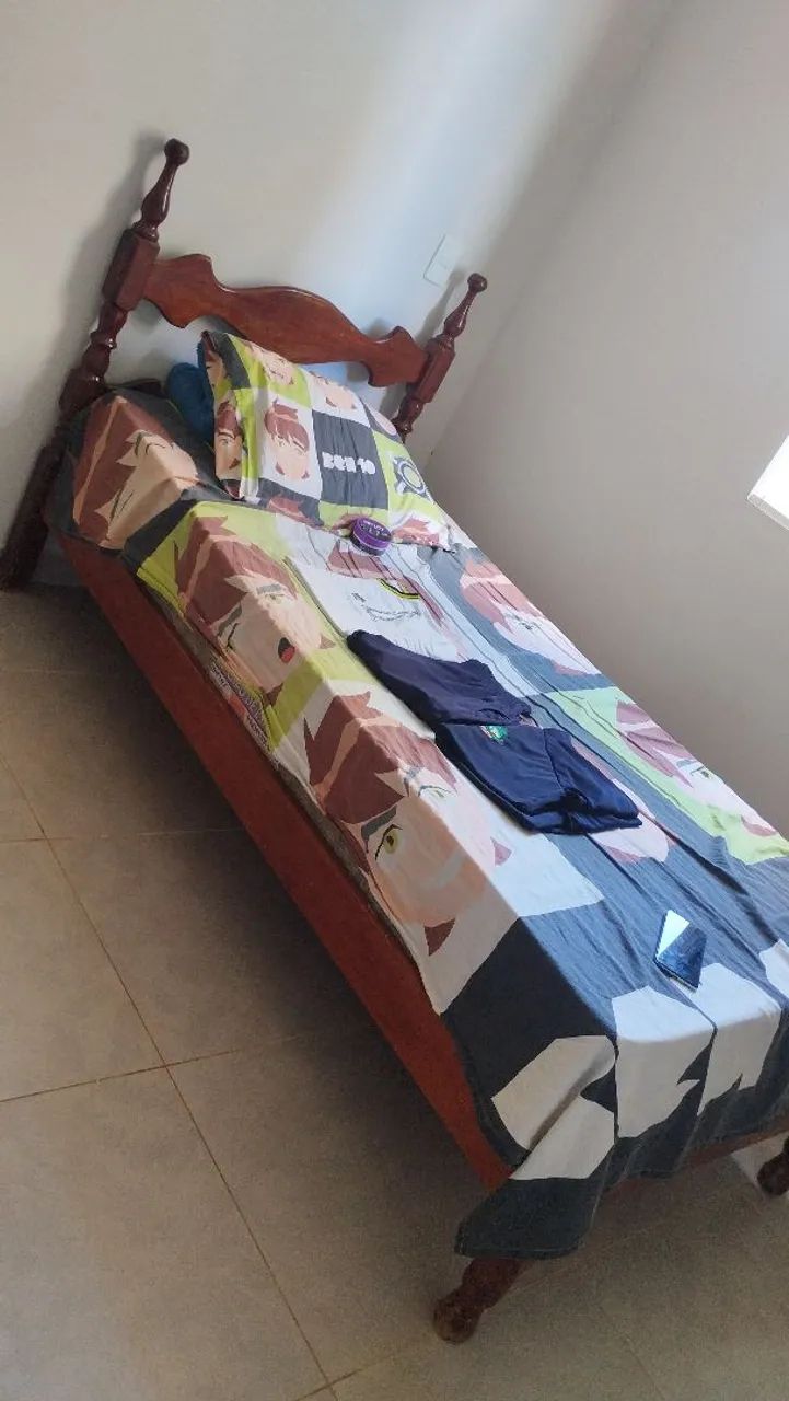 Cama solteiro madeira 