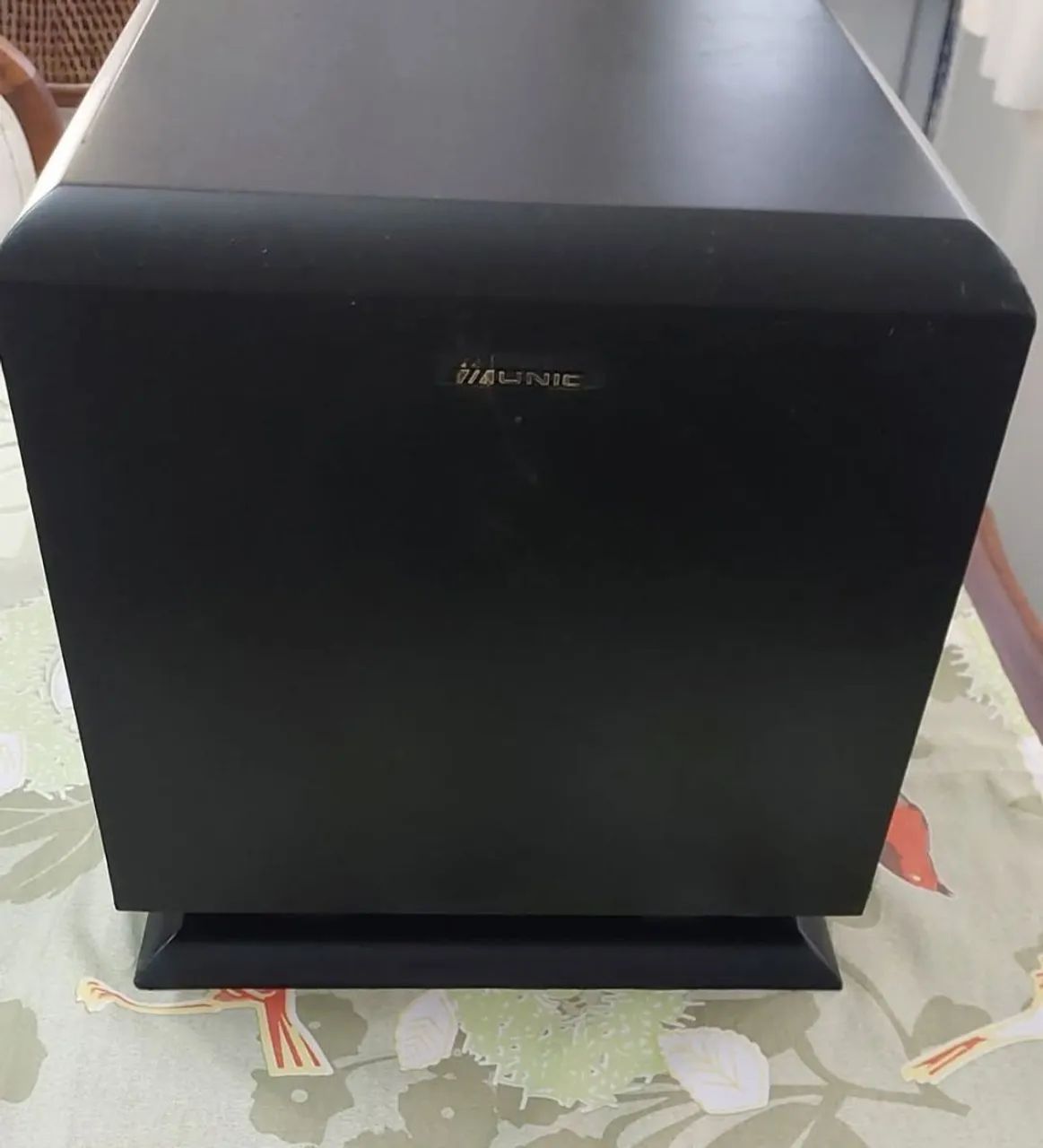 Subwofer ativo SB 200 unic