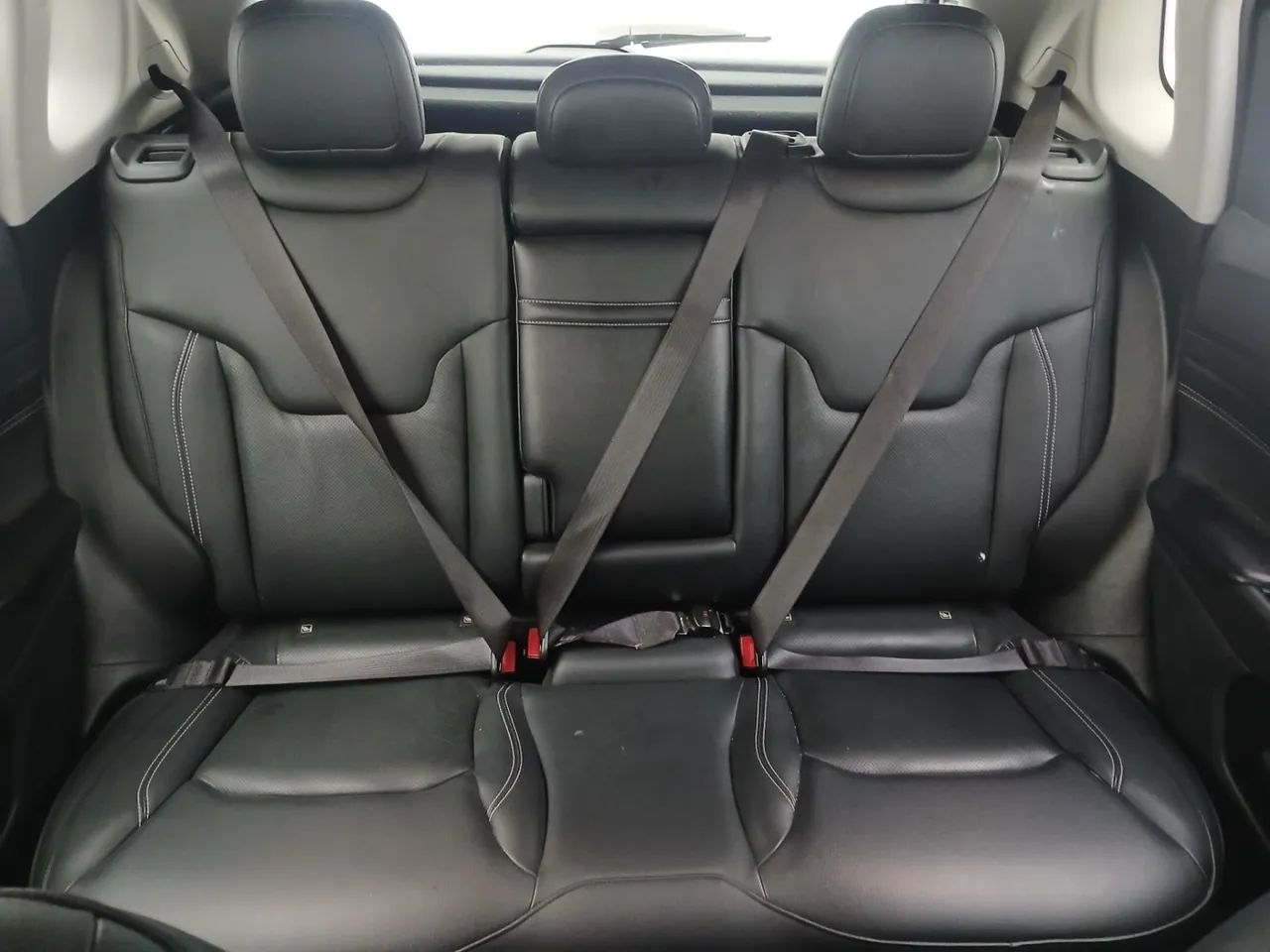 Jeep Compass LONG. T270 1.3 TB 4x2 Flex Aut., foto 18 de 18