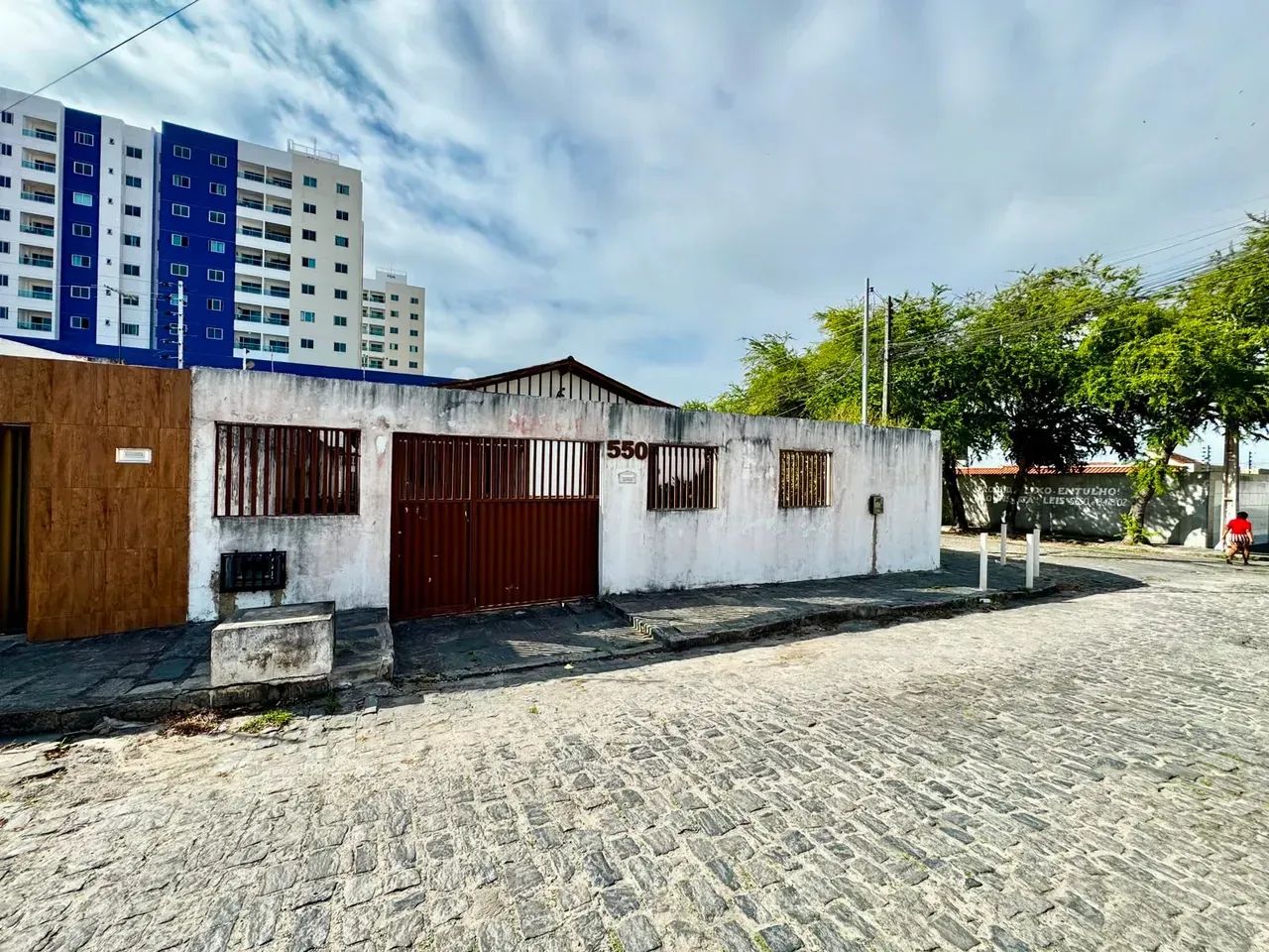 CASA COM 4 QUARTOS NA LIBERDADE - Foto 4