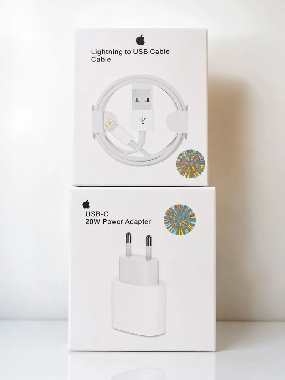 Fonte e cabo iPhone 