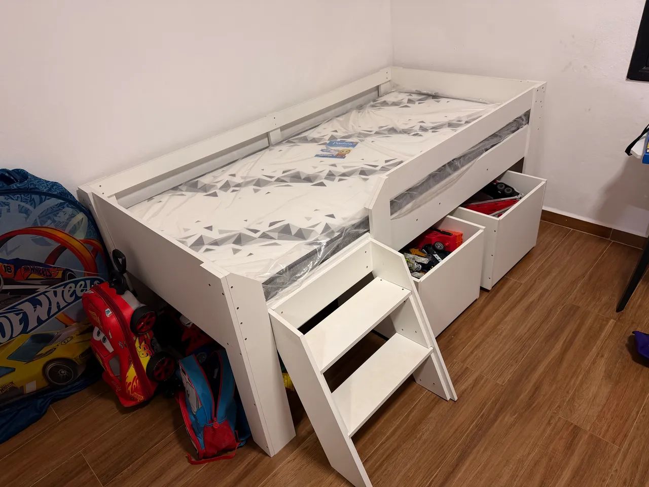 Cama de crianca com colchao novo - Foto 3