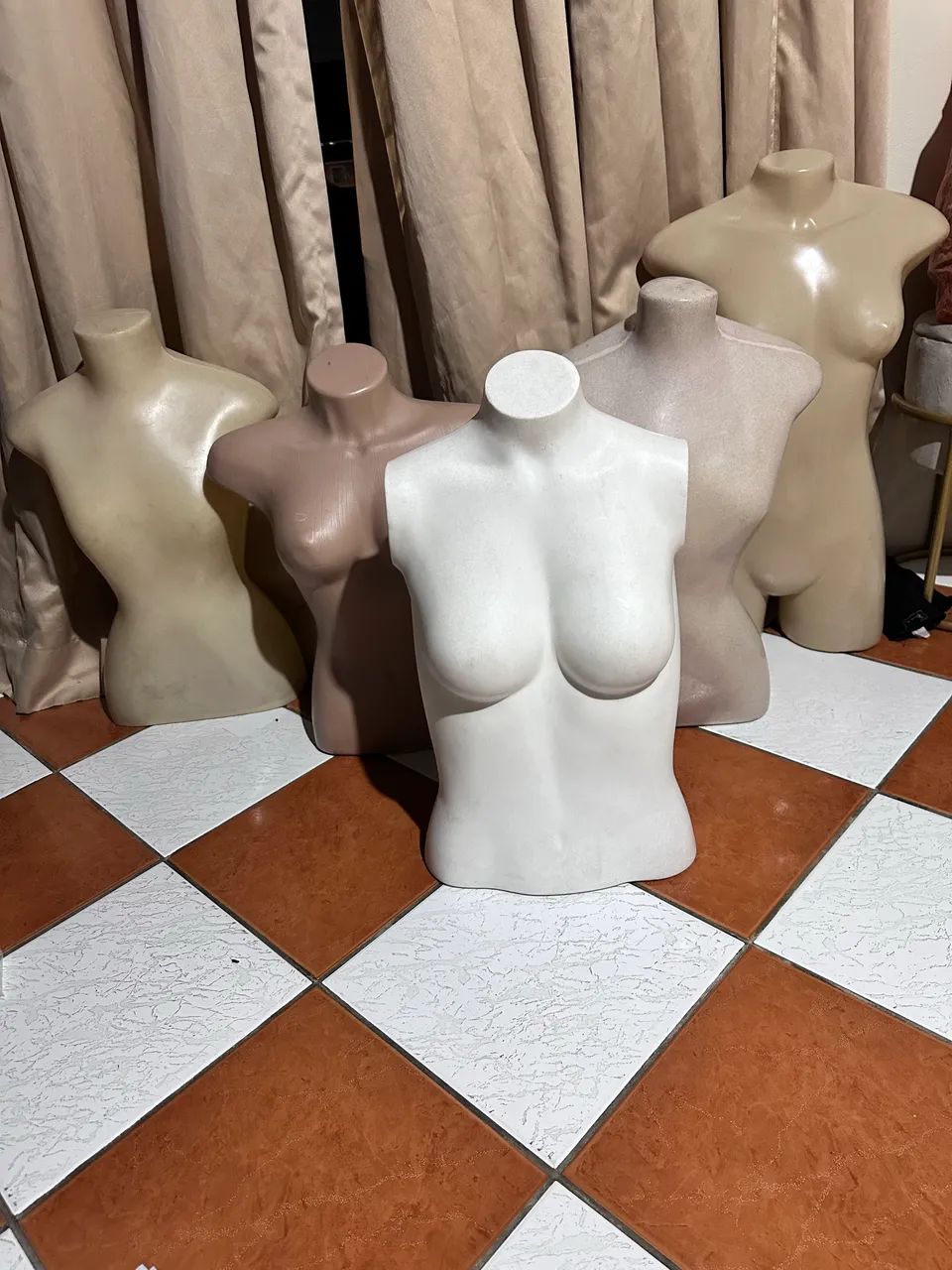 Manequim busto - Foto 3