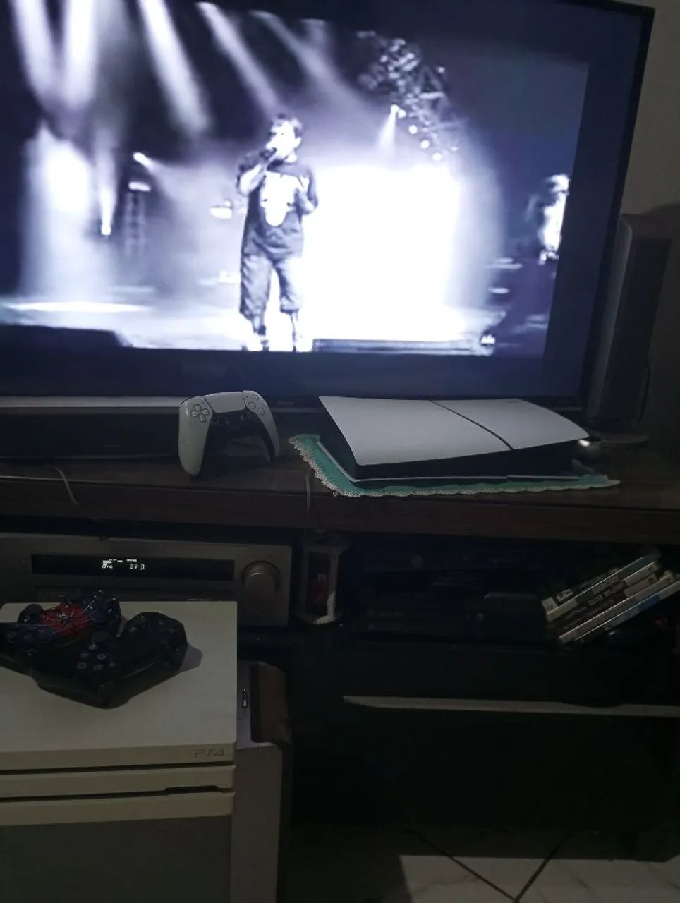 Ps5 slim 3.400 - Foto 4