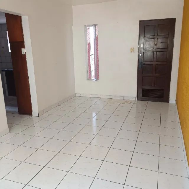 Apto, 54m², 2/4, 1 vaga no Ed. Débora  - Foto 2