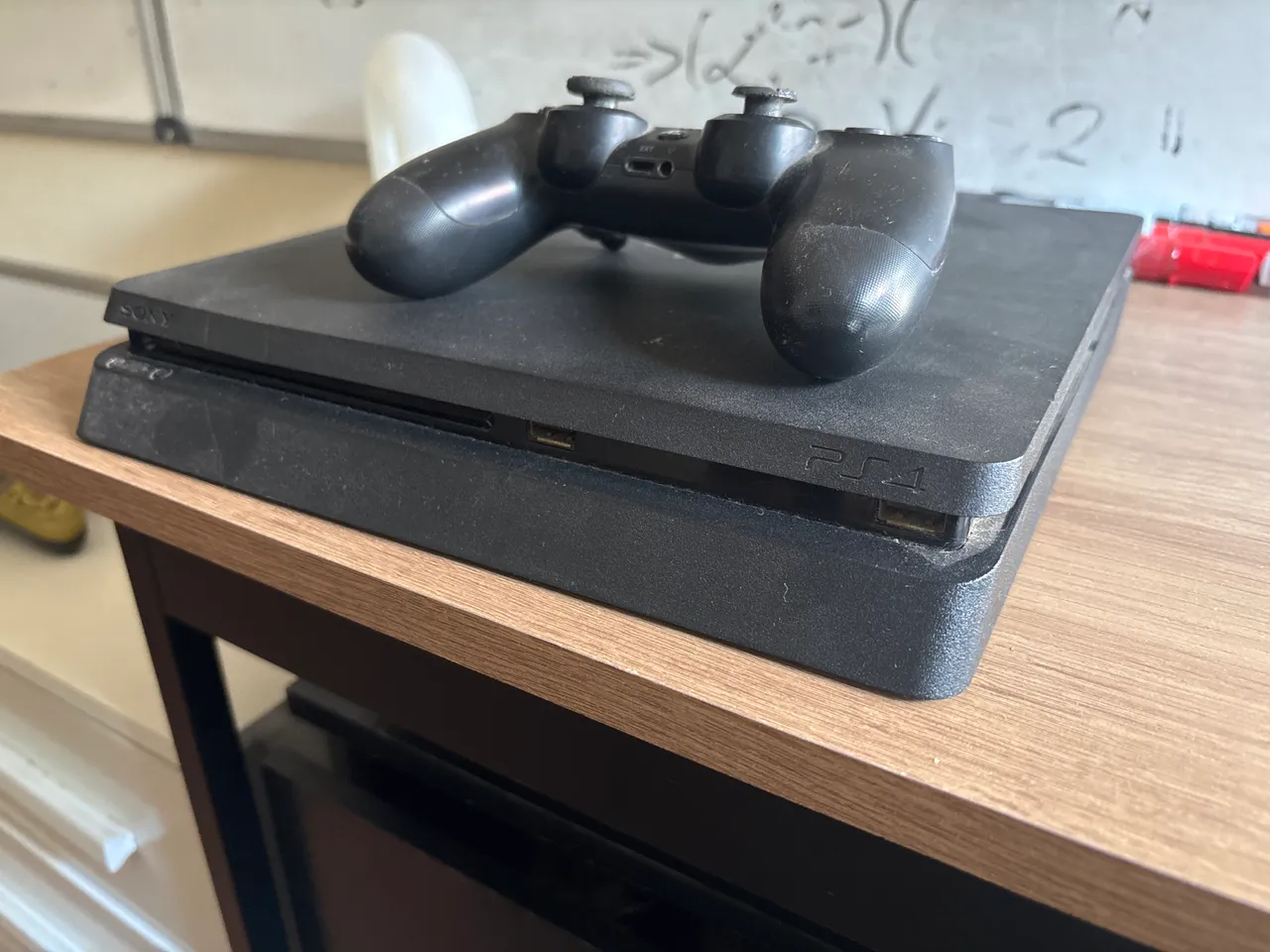 PlayStation PS4 500GB - Consoles de Vídeo Game - Cristal, Porto