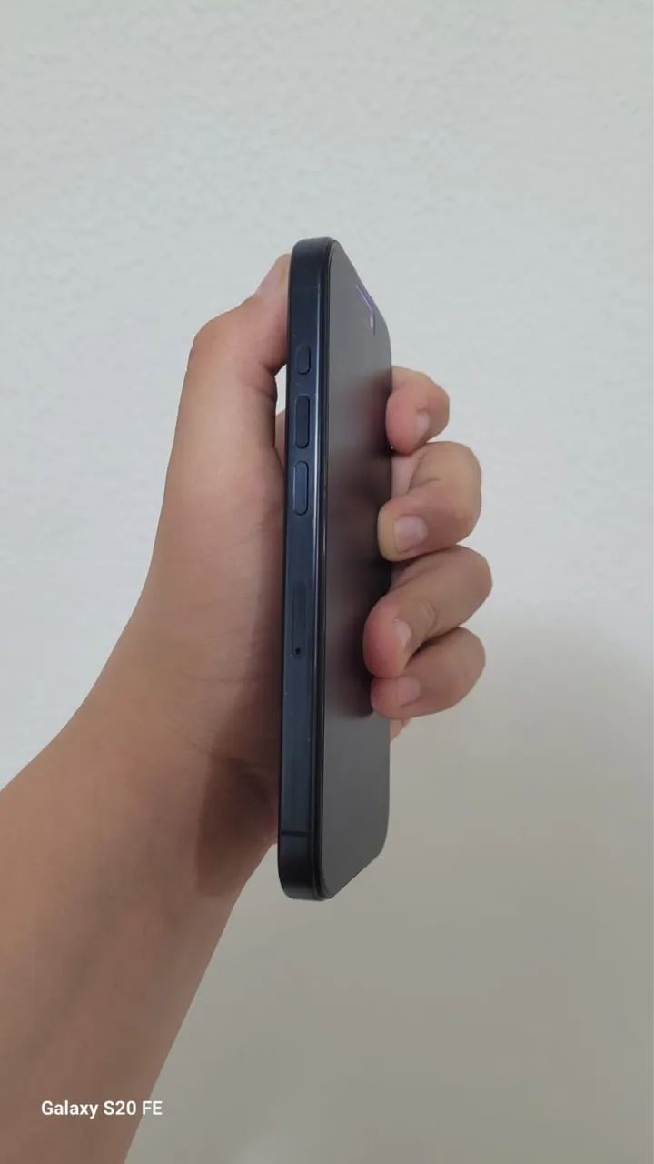 iPhone 15 pro 256 - Foto 3